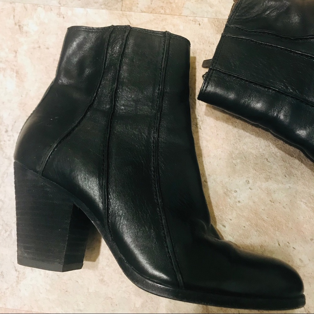 Frye essa seam black leather genuine bootie
